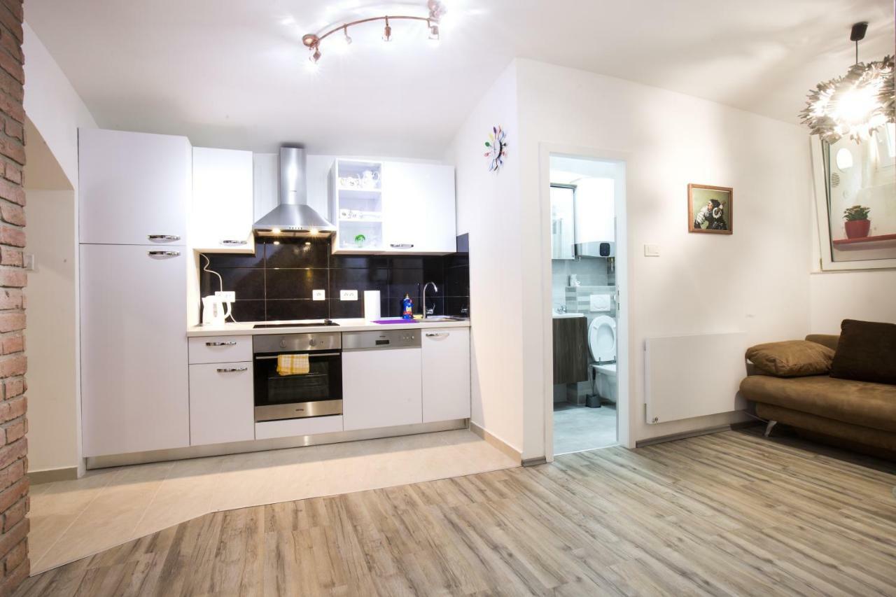 Apartman Vita Ζάγκρεμπ Εξωτερικό φωτογραφία
